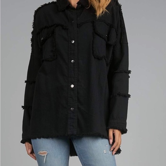 Oversized Button Up • ROCK & ROLL 🤘🏼 - Picture 6 of 9